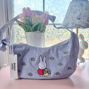 Baggu x Miffy Medium Nylon Crescent Bag